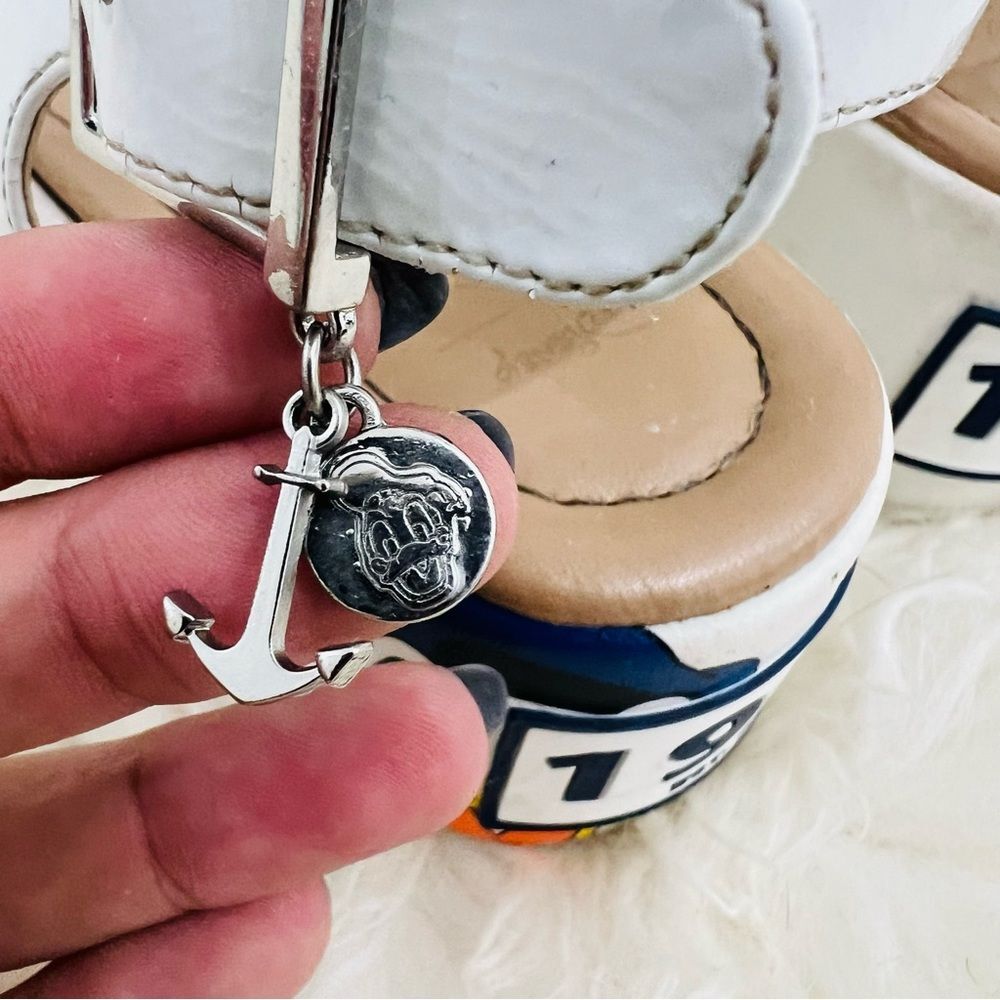 Donald Duck Platform sandal size 8.5 Call It Spring Disney - Picture 12 of 15